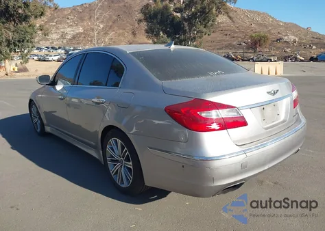 2012 Hyundai Genesis 3.8 z USA, uszkodzony, nr VIN KMHGC4DD7CU196747